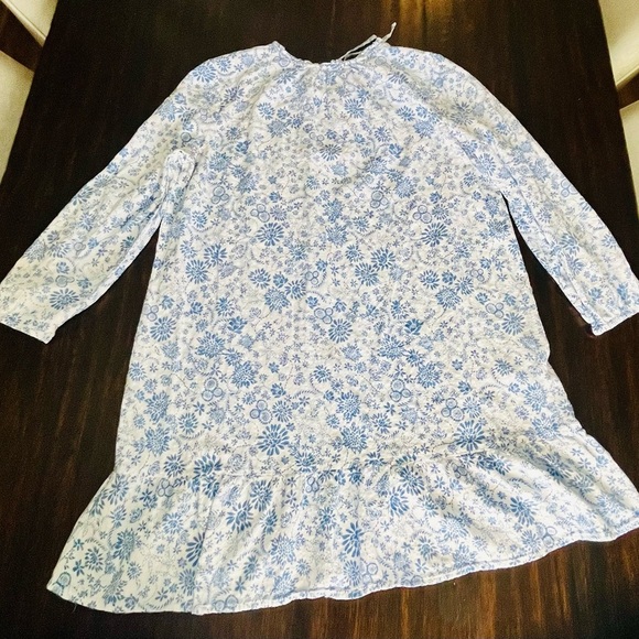 LOFT Dresses & Skirts - LOFT Floral Blue and White Long Sleeve Summer Dress